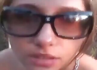 Posing and chatting as a foreplay for the fetish